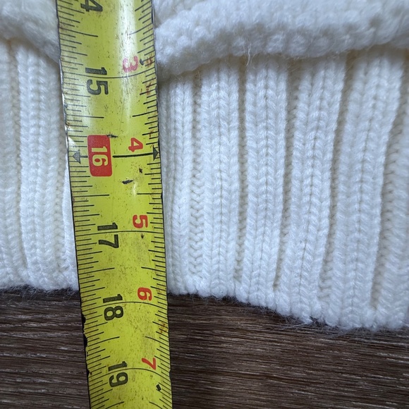 Marled Cream Cropped Sweater Vest Textured Size M Warm Fall Winter - Picture 9 of 9